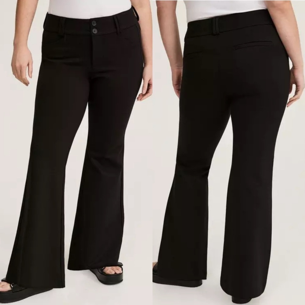 NWT Torrid Studio Trouser A-Line Flare Dress Pants in Black